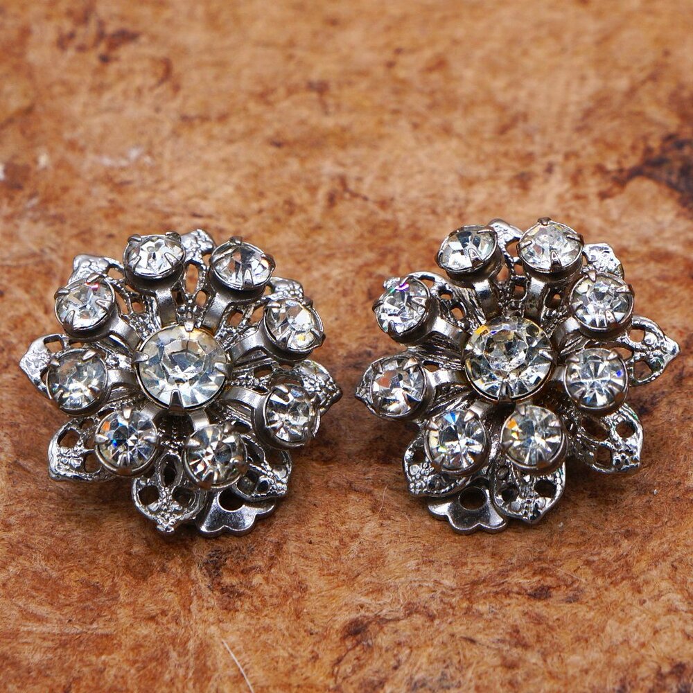 Vintage Tiered Crystal Floral Cluster Earrings Ornate Petal Silver Tone Clip-on